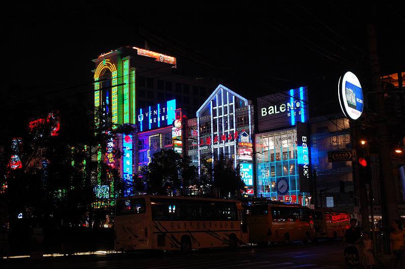 10-Shanghai bei Nacht_032.JPG